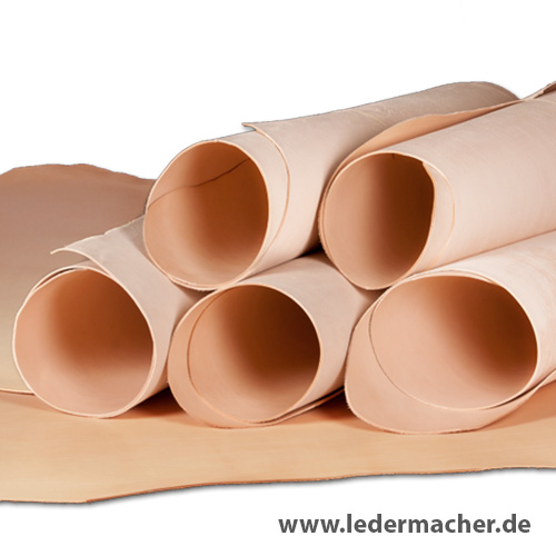 Premium Vegetable-Tanned Double Shoulder