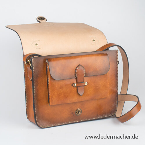 Leder-Workshop: kleine Aktentasche 6. November - 8. November 2026